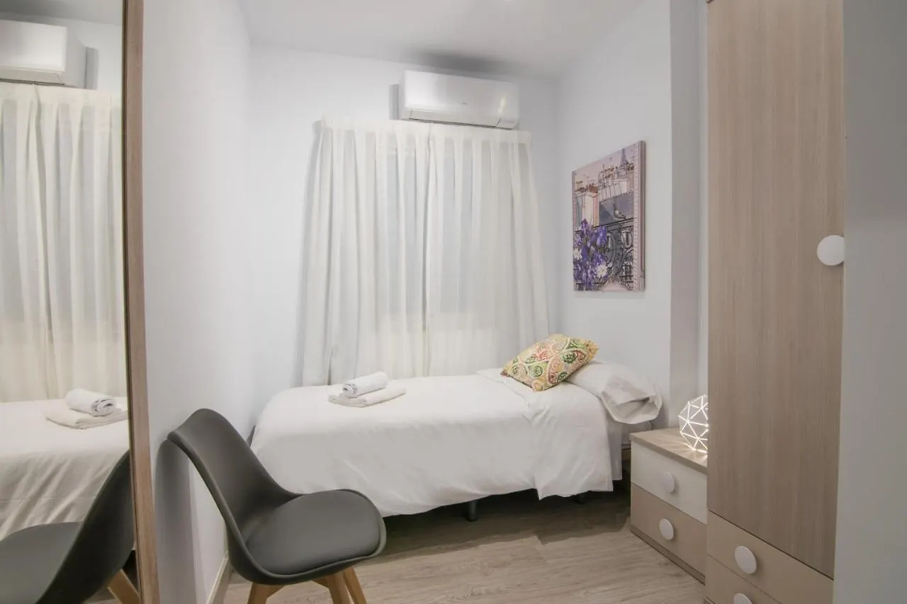 Tuguest Station 2 Apartment Γρανάδα 0*,