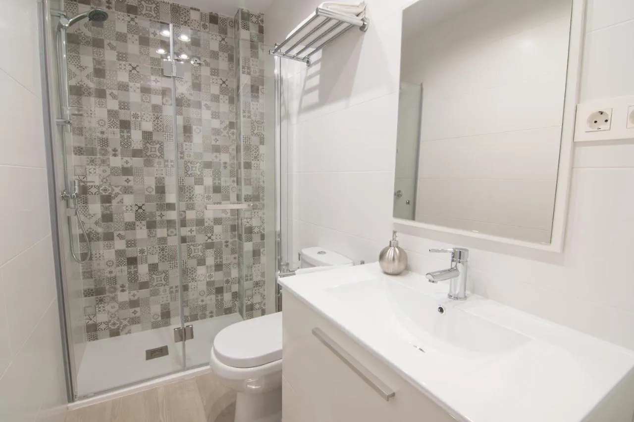 Tuguest Station 2 Apartment Γρανάδα