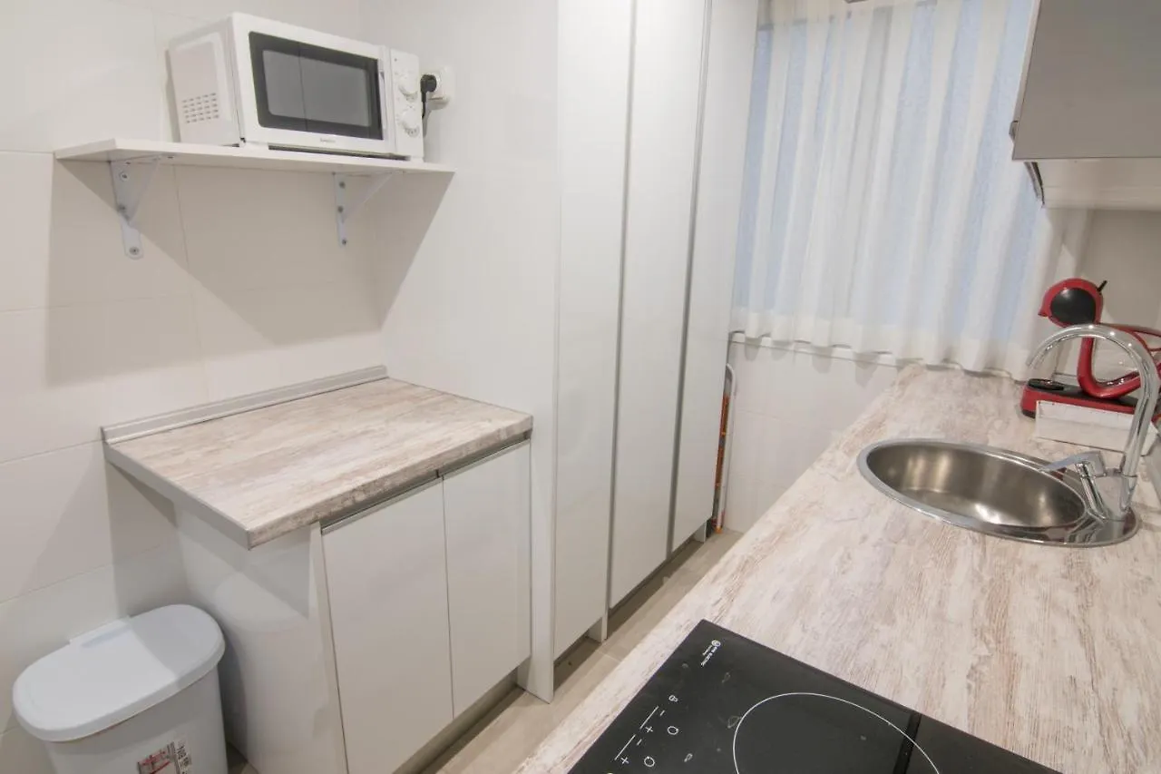 Tuguest Station 2 Apartment Granada España